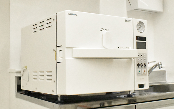 オートクレーブ（滅菌器）